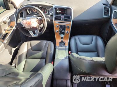 Zdjęcie 8 z 14 samochodu: 2017 VOLVO XC60 T5 INSCRIPTION VIN:YV440MRU0H2101602 - miniatura