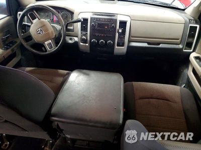Zdjęcie 8 z 12 samochodu: 2010 DODGE RAM 1500 VIN:1D7RV1CT6AS207735 - miniatura