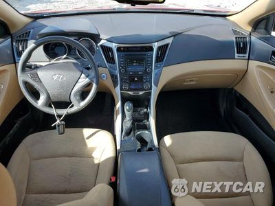 Zdjęcie 8 z 12 samochodu: 2015 HYUNDAI SONATA HYBRID BASE VIN:KMHEC4A41FA128560 - miniatura