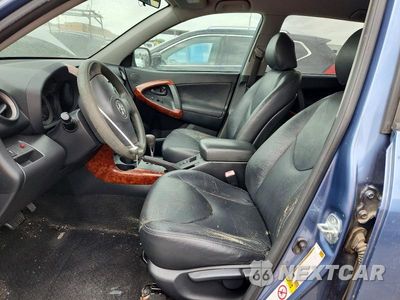 Zdjęcie 7 z 13 samochodu: 2007 TOYOTA RAV4 SPORT VIN:JTMZK32V376007477 - miniatura