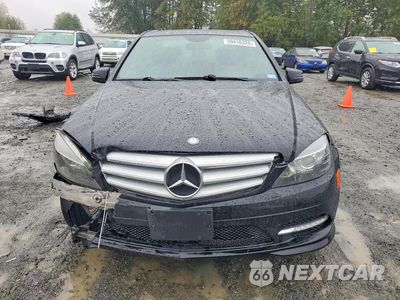 Piąte zdjęcie samochodu w środku: 2011 MERCEDES-BENZ C 300 VIN:WDDGF5EB5BR186126 - miniatura