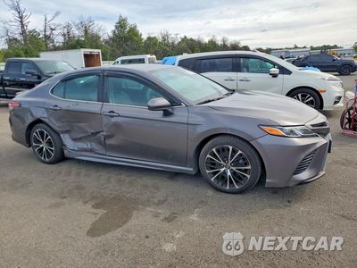 Czwarte zdjęcie samochodu z boku: 2019 TOYOTA CAMRY SE VIN:4T1B11HK2KU698295 - miniatura