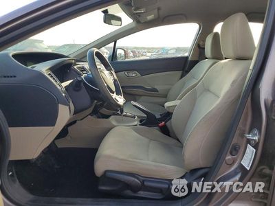 Zdjęcie 7 z 13 samochodu: 2013 HONDA CIVIC VIN:2HGFB2F55DH596809 - miniatura