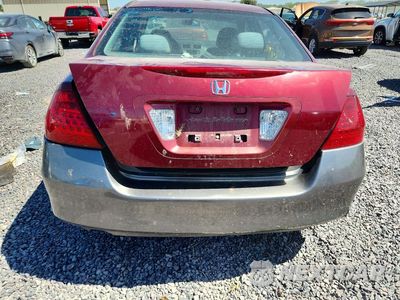 Zdjęcie 6 z 13 samochodu: 2006 HONDA ACCORD SE VIN:1HGCM56316A039037 - miniatura