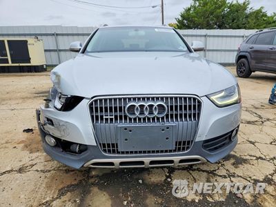 Piąte zdjęcie samochodu w środku: 2013 AUDI A4 ALLROAD PREMIUM PLUS VIN:WA1UFAFL4DA133488 - miniatura