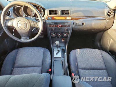 Zdjęcie 8 z 12 samochodu: 2007 MAZDA 3 I VIN:JM1BK32F371679997 - miniatura