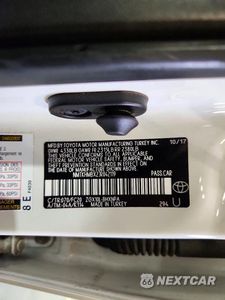 Zdjęcie 12 z 12 samochodu: 2018 TOYOTA C-HR XLE PREMIUM VIN:NMTKHMBX2JR042119 - miniatura