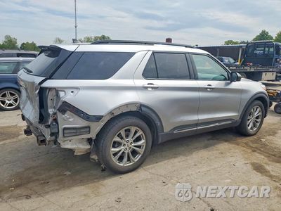 Trzecie zdjęcie samochodu z tyłu: 2022 FORD EXPLORER XLT VIN:1FMSK8DH3NGA08444 - miniatura