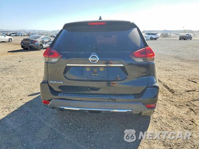 Zdjęcie 6 z 13 samochodu: 2018 NISSAN ROGUE S VIN:KNMAT2MT9JP613738 - miniatura
