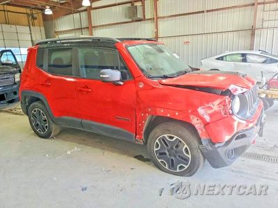 Czwarte zdjęcie samochodu z boku: 2015 JEEP RENEGADE TRAILHAWK VIN:ZACCJBCT3FPB50876 - miniatura