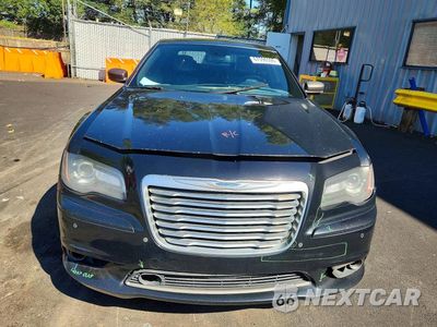 Piąte zdjęcie samochodu w środku: 2014 CHRYSLER 300C VARVATOS VIN:2C3CCAJT9EH240447 - miniatura