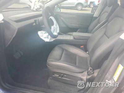 Zdjęcie 7 z 12 samochodu: 2026 TESLA MODEL Y VIN:7SAYGDEE5TA408932 - miniatura