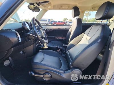 Zdjęcie 7 z 13 samochodu: 2012 MINI COOPER VIN:WMWSU3C58CT258689 - miniatura