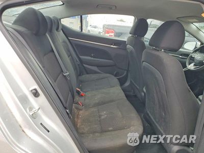 Zdjęcie 10 z 12 samochodu: 2020 HYUNDAI ELANTRA SEL VIN:5NPD84LF0LH521325 - miniatura