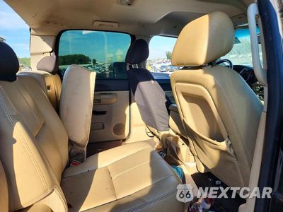 Zdjęcie 10 z 12 samochodu: 2011 CHEVROLET SILVERADO C1500 LT VIN:3GCPCSE00BG288322 - miniatura