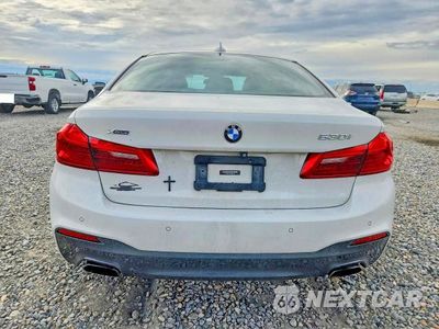 Zdjęcie 6 z 12 samochodu: 2019 BMW 530 XI VIN:WBAJA7C57KG910463 - miniatura