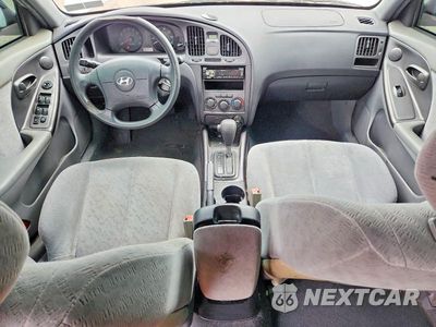 Zdjęcie 8 z 12 samochodu: 2004 HYUNDAI ELANTRA GLS VIN:KMHDN46D44U916260 - miniatura