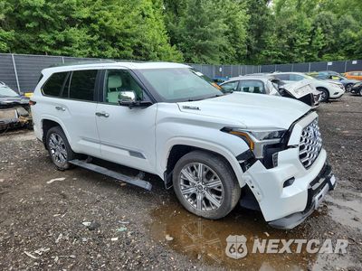 Czwarte zdjęcie samochodu z boku: 2024 TOYOTA SEQUOIA CAPSTONE VIN:7SVAAABA6RX040090 - miniatura
