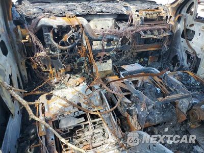 Zdjęcie 8 z 11 samochodu: 2008 CHEVROLET SILVERADO K1500 VIN:2GCEK13M181145777 - miniatura