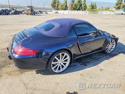Trzecie zdjęcie samochodu z tyłu: 2006 PORSCHE 911 NEW GENERATION CARRERA CABRIOLET VIN:WP0CA29976S756302 - miniatura