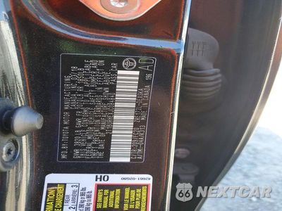 Zdjęcie 13 z 13 samochodu: 2018 TOYOTA COROLLA SE VIN:2T1BURHEXJC084840 - miniatura