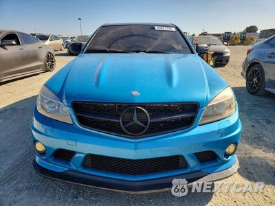 Piąte zdjęcie samochodu w środku: 2009 MERCEDES-BENZ C 63 AMG VIN:WDDGF77X19F300106 - miniatura