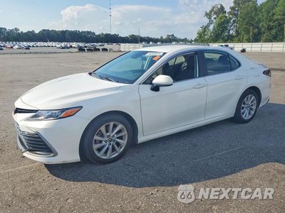 2022 TOYOTA CAMRY LE 4T1C11AK5NU498689 - główne zdjęcie licytacji z USA - miniatura