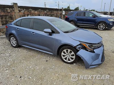 Czwarte zdjęcie samochodu z boku: 2021 TOYOTA COROLLA LE VIN:JTDEPMAE8MJ156760 - miniatura