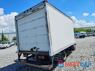Trzecie zdjęcie samochodu z tyłu: 2004 ISUZU NPR BOX TRUCK VIN:JALB4B14147001731 - miniatura