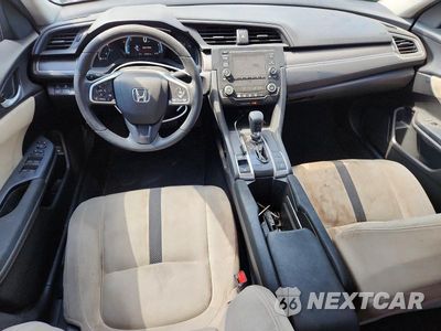 Zdjęcie 8 z 12 samochodu: 2019 HONDA CIVIC LX VIN:2HGFC2F64KH562332 - miniatura