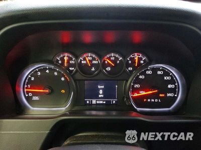 Zdjęcie 9 z 12 samochodu: 2021 CHEVROLET SILVERADO K1500 TRAIL BOSS CUSTOM VIN:1GCPYCEF4MZ159658 - miniatura