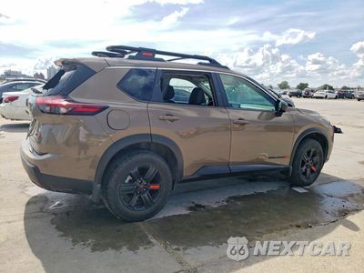 Trzecie zdjęcie samochodu z tyłu: 2025 NISSAN ROGUE ROCK CREEK VIN:5N1BT3BB7SC675745 - miniatura