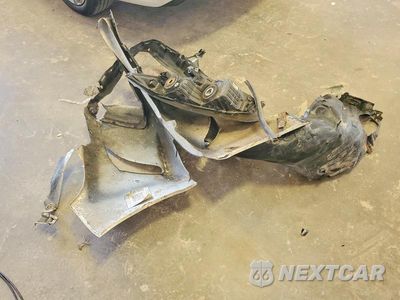Zdjęcie 12 z 13 samochodu: 2015 TOYOTA CAMRY SE VIN:4T1BF1FKXFU009808 - miniatura