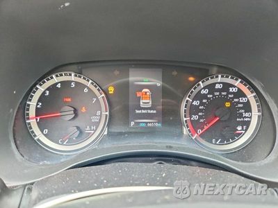 Zdjęcie 9 z 13 samochodu: 2021 TOYOTA HIGHLANDER LE VIN:5TDBZRBH2MS536277 - miniatura