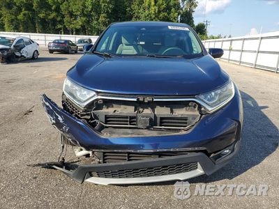 Piąte zdjęcie samochodu w środku: 2018 HONDA CR-V EX VIN:2HKRW2H57JH681988 - miniatura