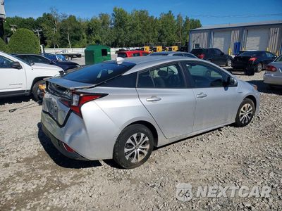 Trzecie zdjęcie samochodu z tyłu: 2020 TOYOTA PRIUS LE AWD-E VIN:JTDL9RFUXL3021510 - miniatura