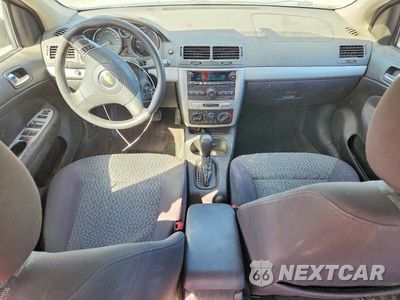Zdjęcie 8 z 12 samochodu: 2010 CHEVROLET COBALT 2LT VIN:1G1AF5F54A7188039 - miniatura
