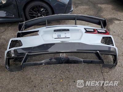 Zdjęcie 12 z 13 samochodu: 2023 CHEVROLET CORVETTE STINGRAY 2LT VIN:1G1YB2D48P5131656 - miniatura