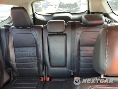 Zdjęcie 10 z 13 samochodu: 2017 FORD ESCAPE TITANIUM VIN:1FMCU0J9XHUE65142 - miniatura