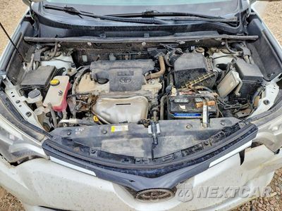 Zdjęcie 11 z 12 samochodu: 2016 TOYOTA RAV4 LIMITED VIN:2T3DFREV3GW521969 - miniatura