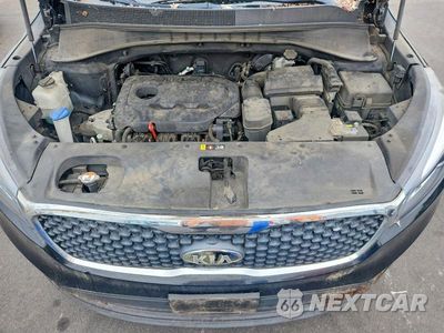 Zdjęcie 11 z 12 samochodu: 2018 KIA SORENTO L VIN:5XYPG4A33JG362930 - miniatura