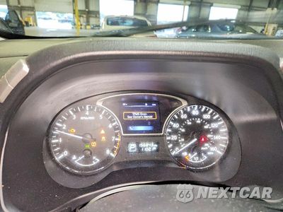 Zdjęcie 9 z 12 samochodu: 2015 NISSAN PATHFINDER S VIN:5N1AR2MN1FC647733 - miniatura