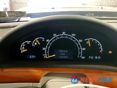 Zdjęcie 9 z 13 samochodu: 2001 MERCEDES-BENZ S 430 VIN:WDBNG70J11A147859 - miniatura