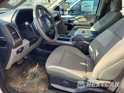 Zdjęcie 7 z 12 samochodu: 2022 FORD F450 SUPER DUTY VIN:1FT8W4DT4NEC28302 - miniatura