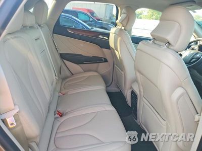 Zdjęcie 11 z 13 samochodu: 2019 LINCOLN MKC SELECT VIN:5LMCJ2C97KUL09890 - miniatura