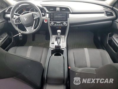 Zdjęcie 8 z 12 samochodu: 2018 HONDA CIVIC EX VIN:2HGFC2F72JH586023 - miniatura