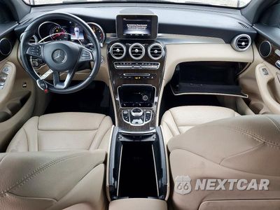 Zdjęcie 8 z 14 samochodu: 2018 MERCEDES-BENZ GLC 300 VIN:WDC0G4JBXJV061969 - miniatura