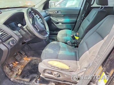 Zdjęcie 7 z 13 samochodu: 2017 FORD EXPLORER POLICE INTERCEPTOR VIN:1FM5K8AR1HGA37505 - miniatura