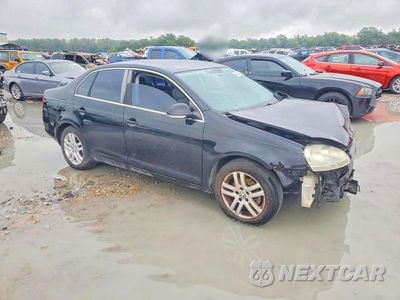 Czwarte zdjęcie samochodu z boku: 2007 VOLKSWAGEN JETTA 2.5 OPTION PACKAGE 1 VIN:3VWRF71K57M171829 - miniatura