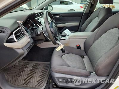 Zdjęcie 7 z 12 samochodu: 2018 TOYOTA CAMRY LE VIN:4T1B11HK6JU664777 - miniatura